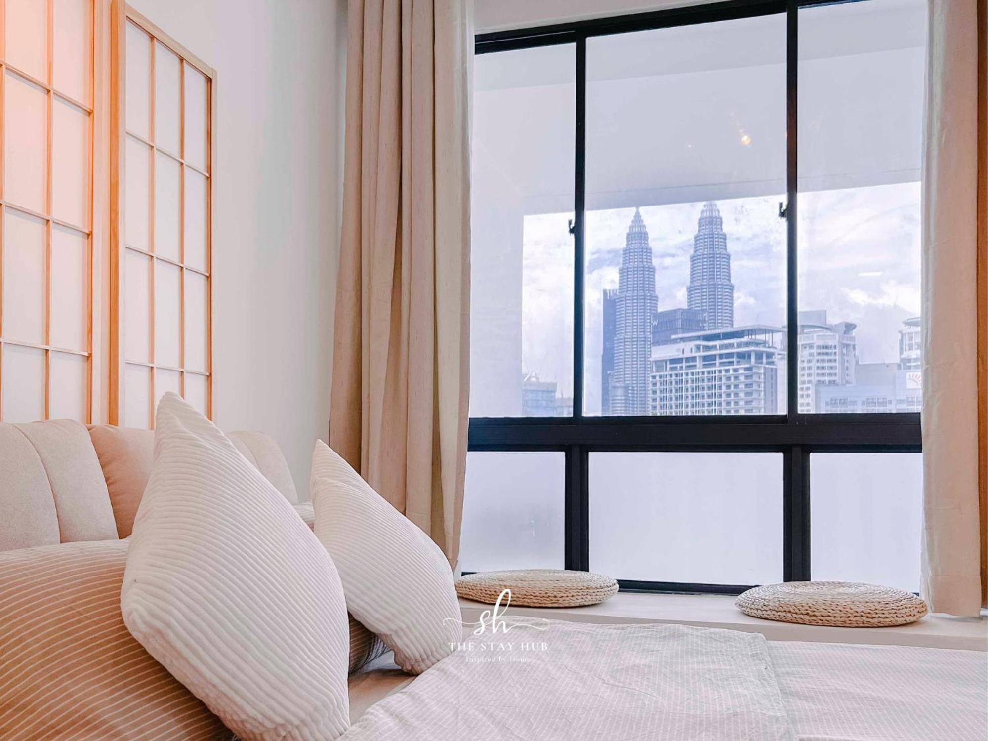 شقة The Luxe Klcc View Sky Pool كوالالمبور المظهر الخارجي الصورة